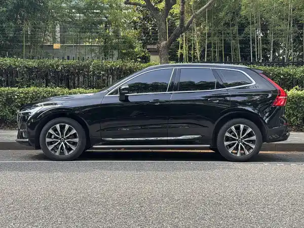 Volvo XC60 2023