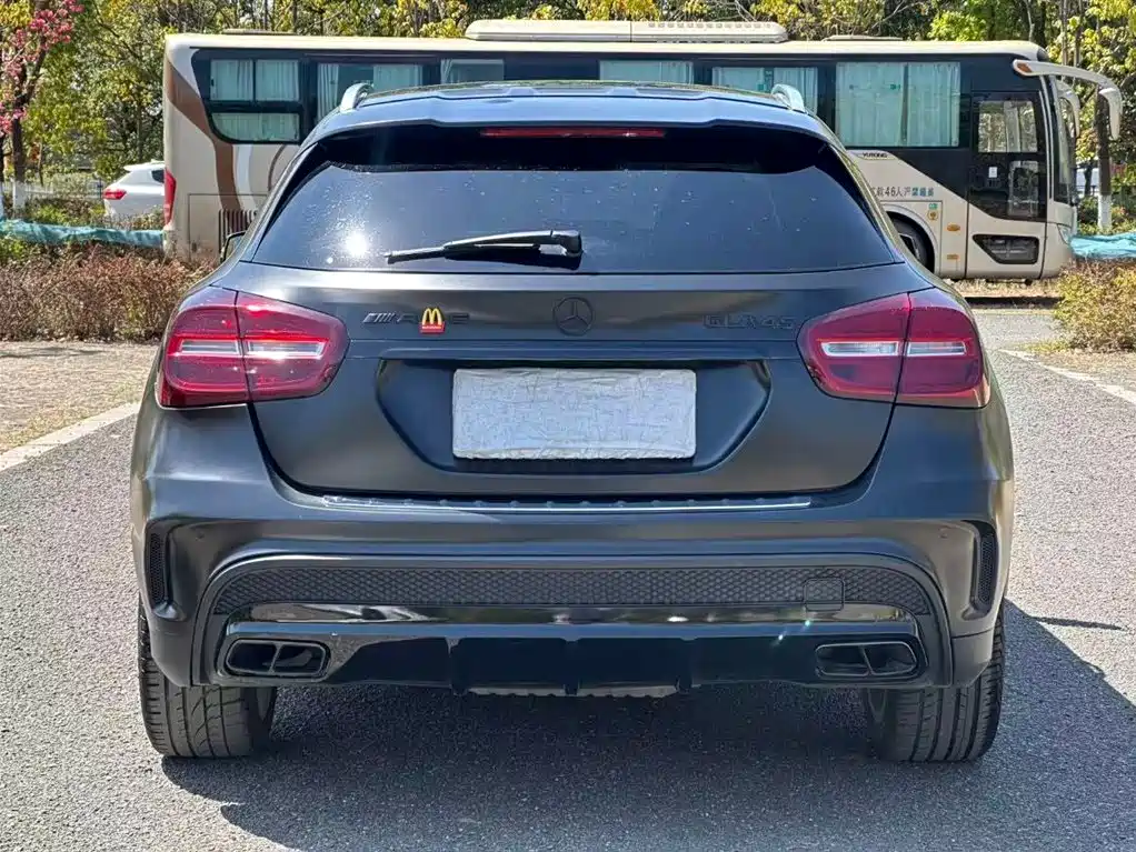 Mercedes-Benz GLA AMG 2015 — фото 9