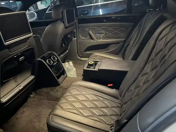 Bentley Flying Spur 2018