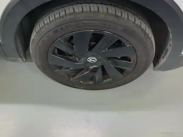 Volkswagen Tharu 2025