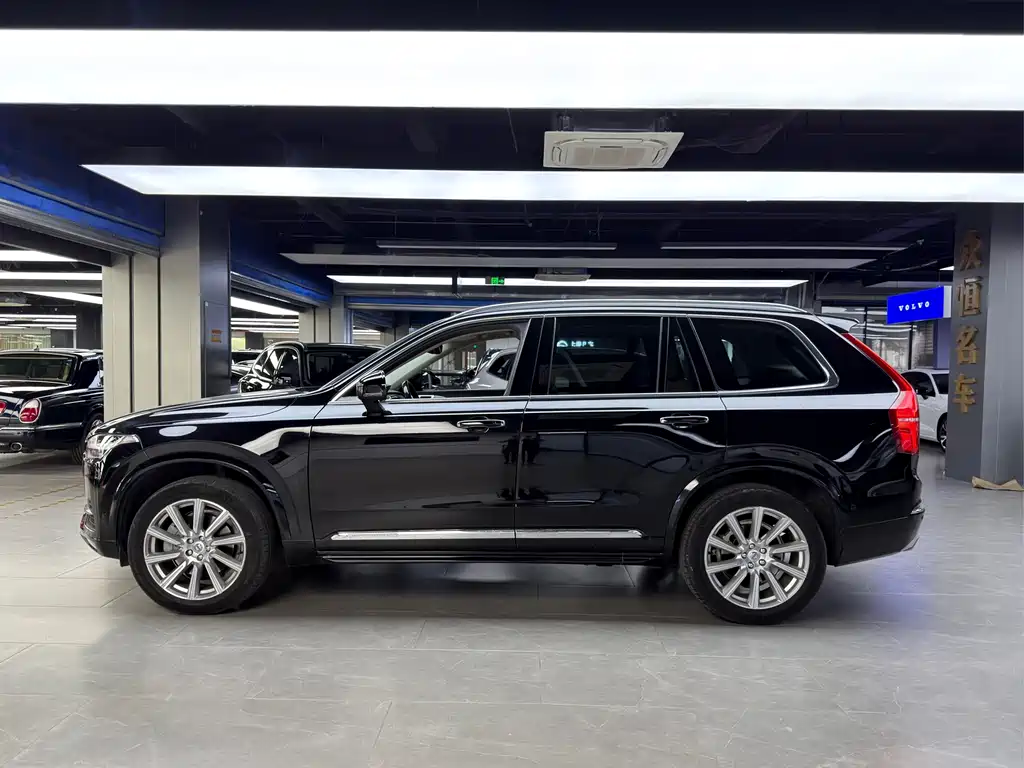 Volvo XC90 2016 — фото 6