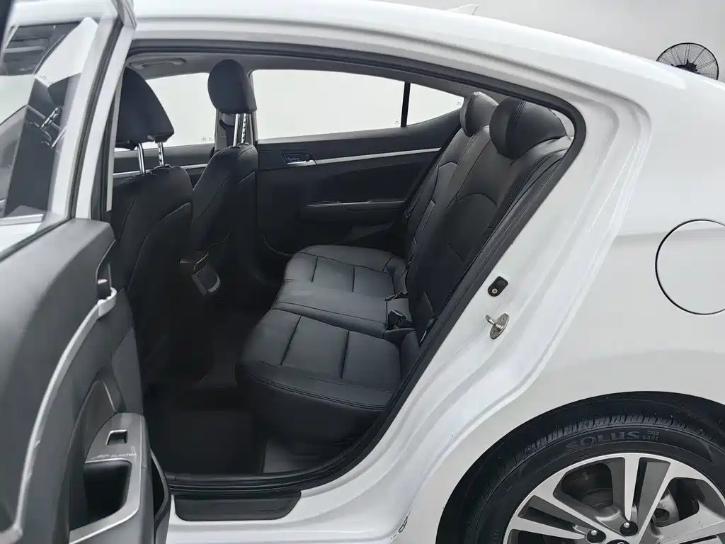 Hyundai Celesta 2017 — фото 15