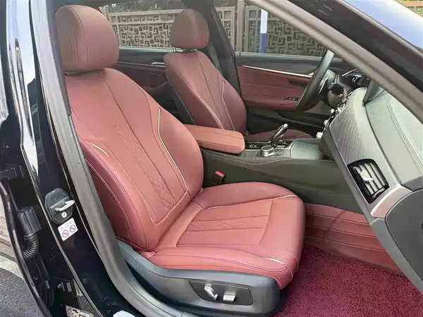 BMW 5 Series 2023