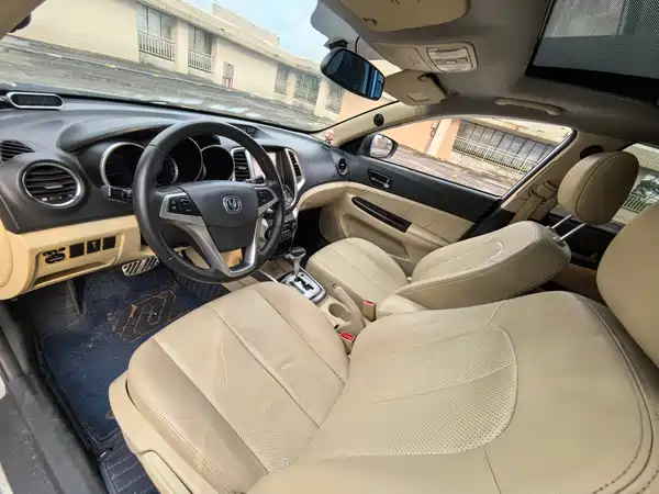 Changan Eado 2015