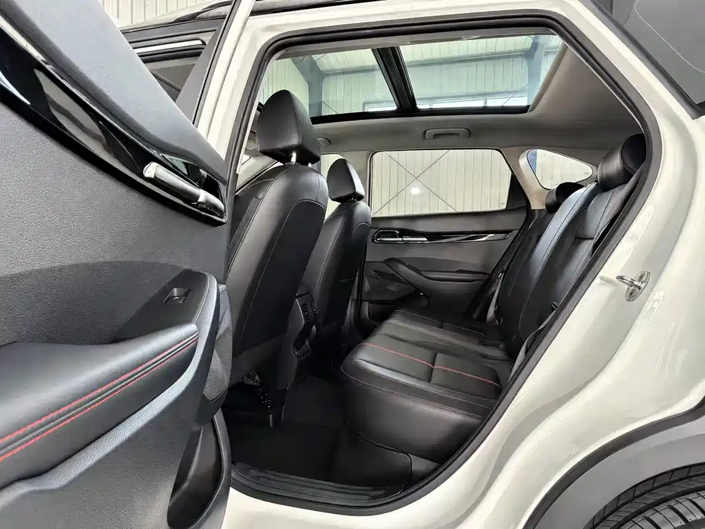 Kia KX3 2023 — фото 12