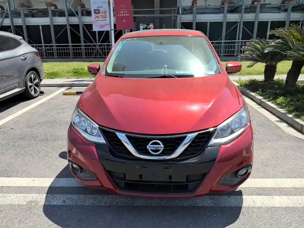 Nissan Tiida 2017 — фото 3