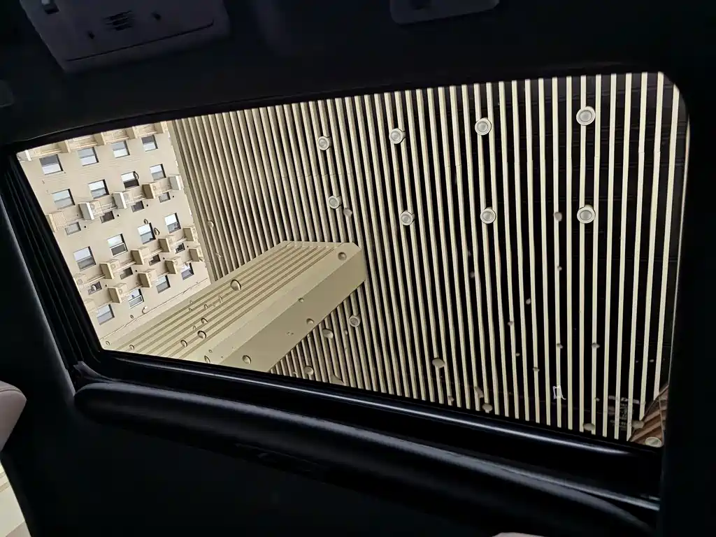 Lexus ES 2025 — фото 17