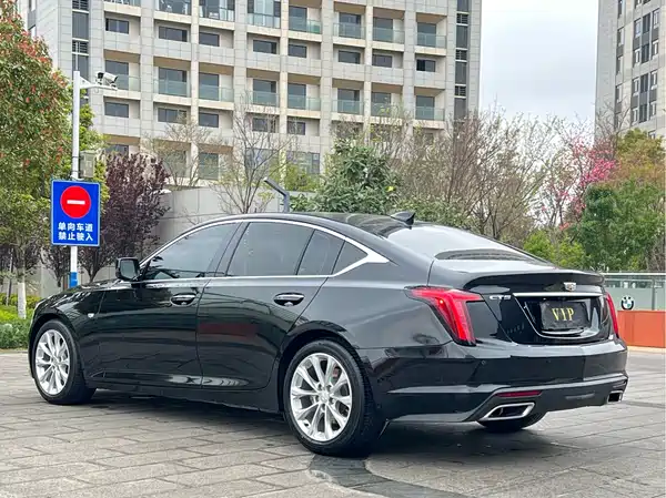 Cadillac CT5 2022