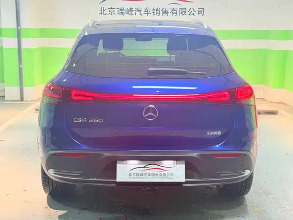 Mercedes-Benz EQA 2024
