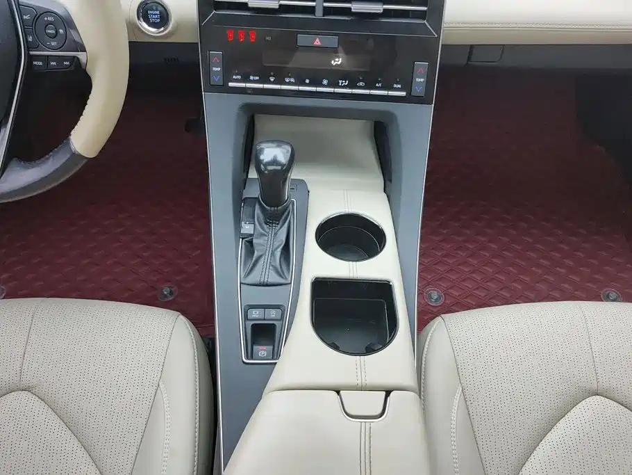 Toyota Avalon 2020 — фото 16