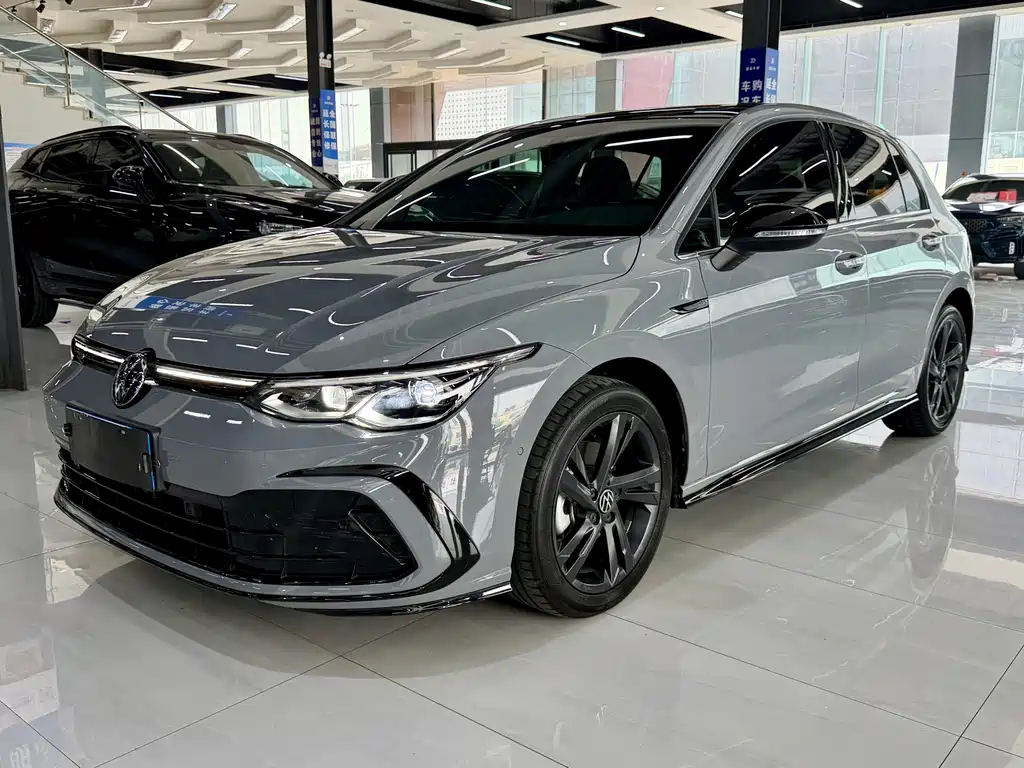 Volkswagen Golf 2023