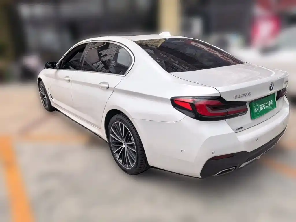 BMW 5 Series 2023
