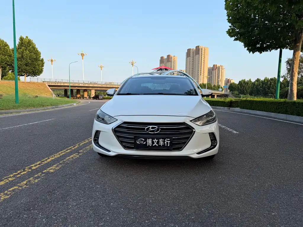 Hyundai Celesta 2017 — фото 2