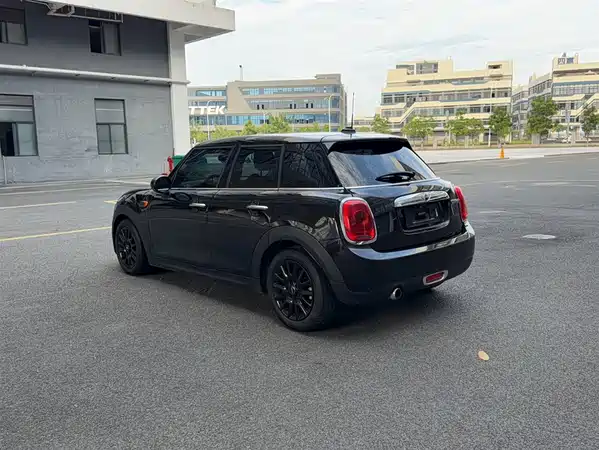 MINI 2015