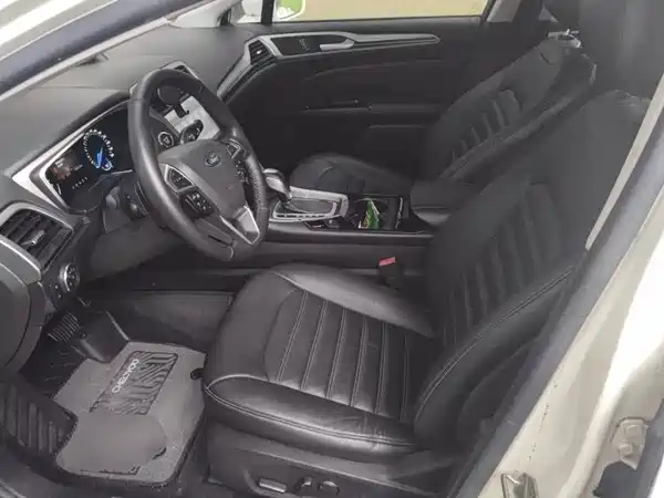 Ford Mondeo 2015