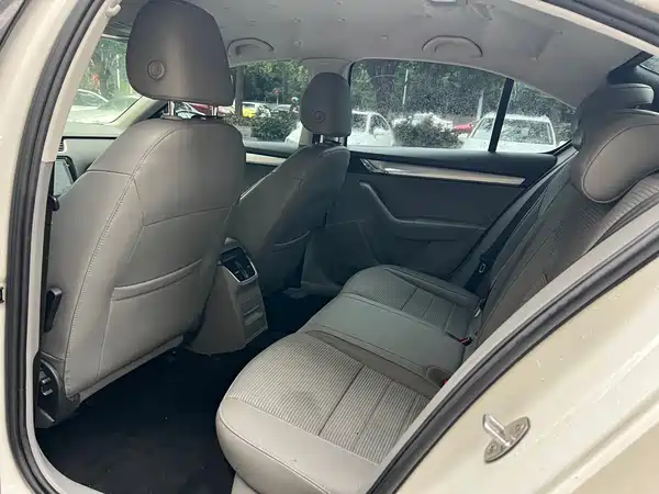 Skoda Octavia 2015