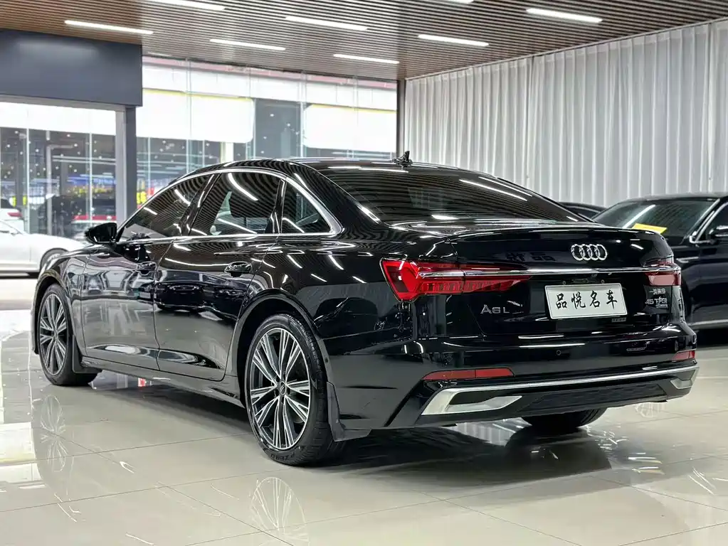 Audi A6L 2023 — фото 11