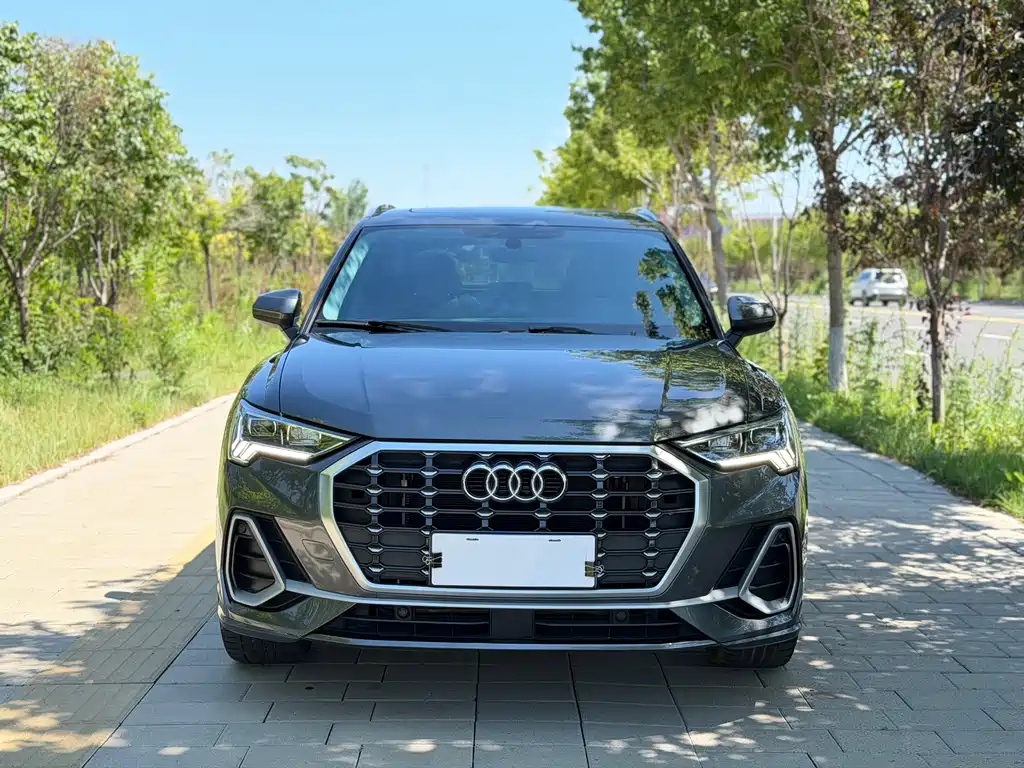 Audi Q3 2022