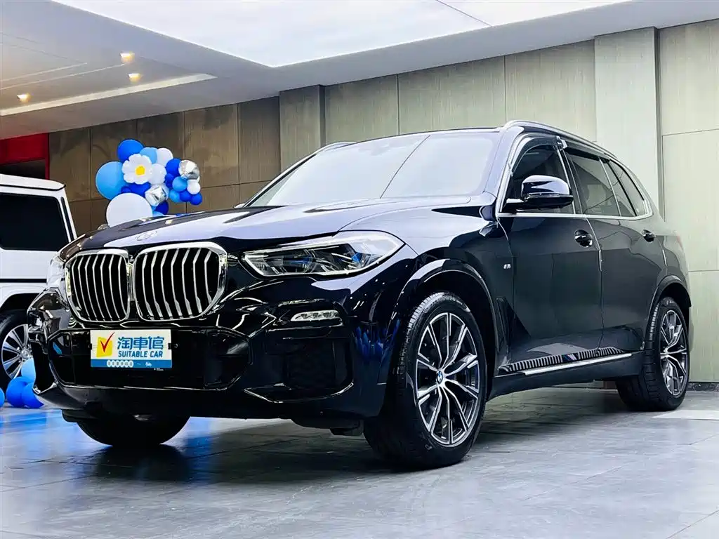 BMW X5 2019 — фото 1