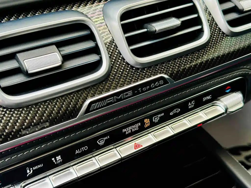 Mercedes-Benz GLS AMG 2025 — фото 15