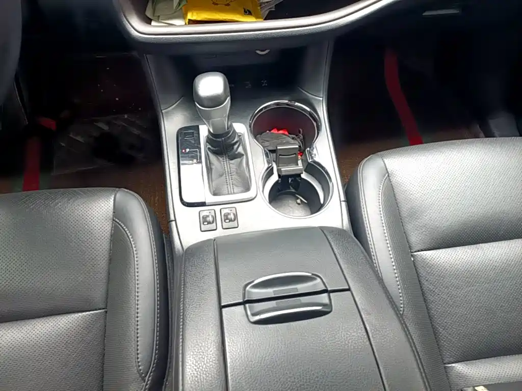 Toyota Highlander 2020 — фото 14