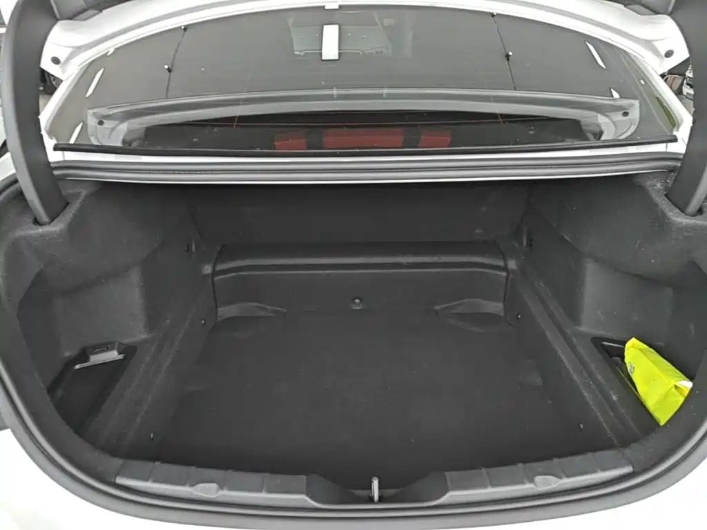 BMW 1 Series 2021 — фото 19