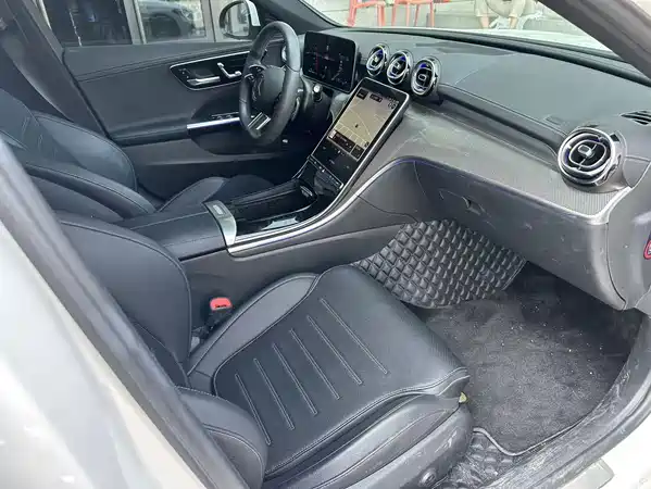 Mercedes-Benz C-Class 2022