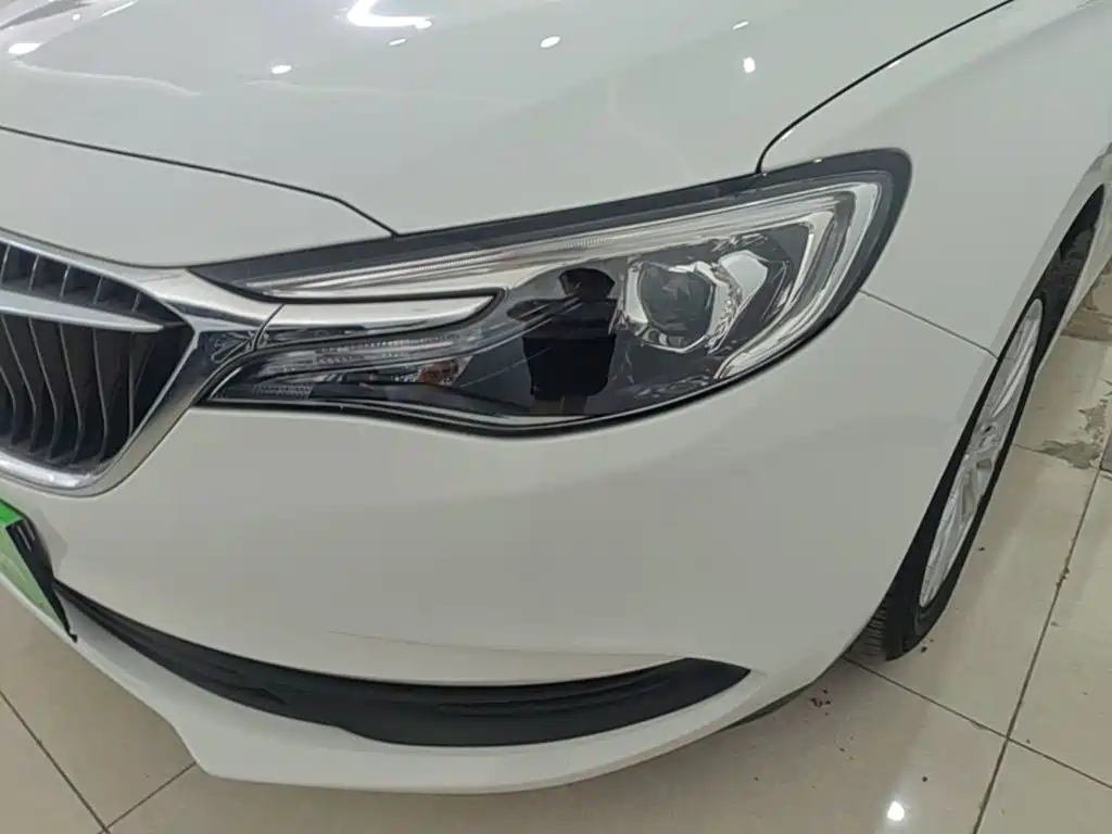 Buick Excelle GT 2022 — фото 24