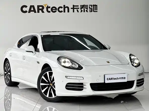 Porsche Panamera 2015