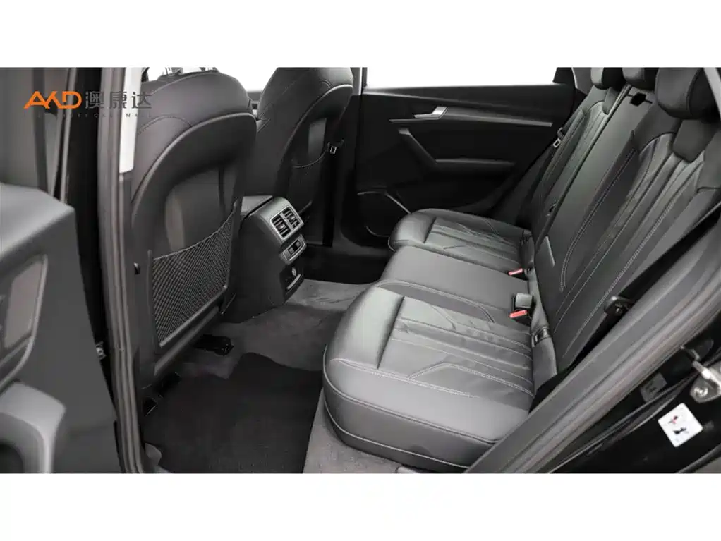 Audi Q5L 2021