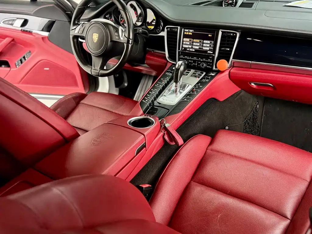Porsche Panamera 2015 — фото 13