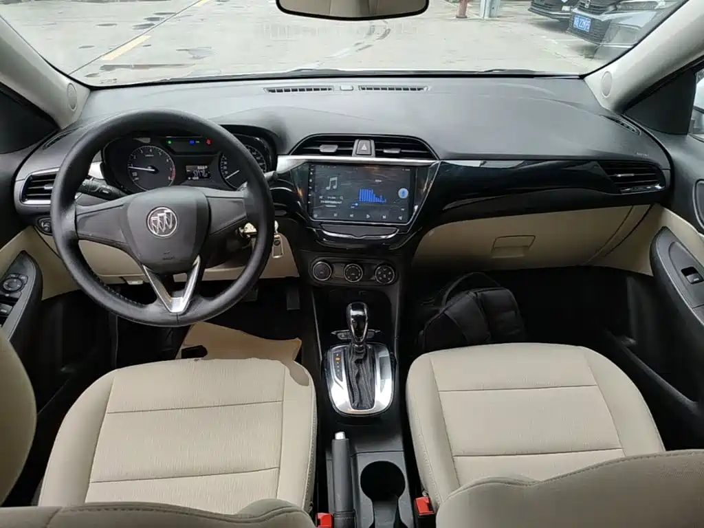 Buick Excelle 2022 — фото 10