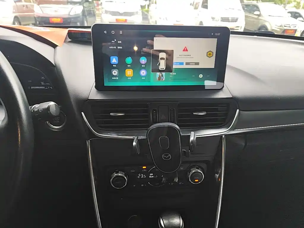 Mazda CX-4 2016 — фото 13