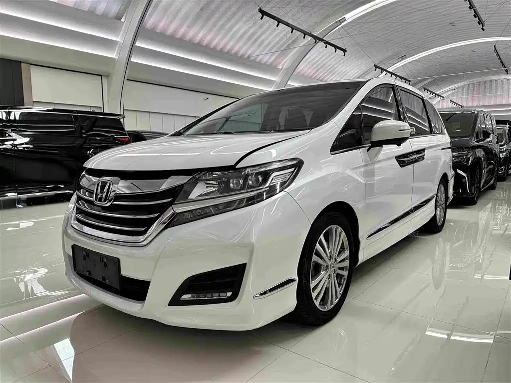 Honda Elysion 2019 — фото 1