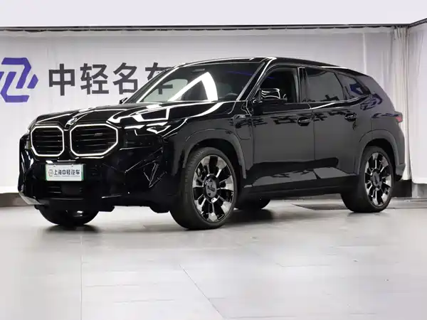 BMW XM 2024