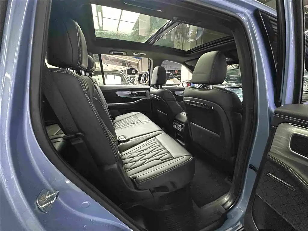 GAC Motor Trumpchi GS8 2022 — фото 29