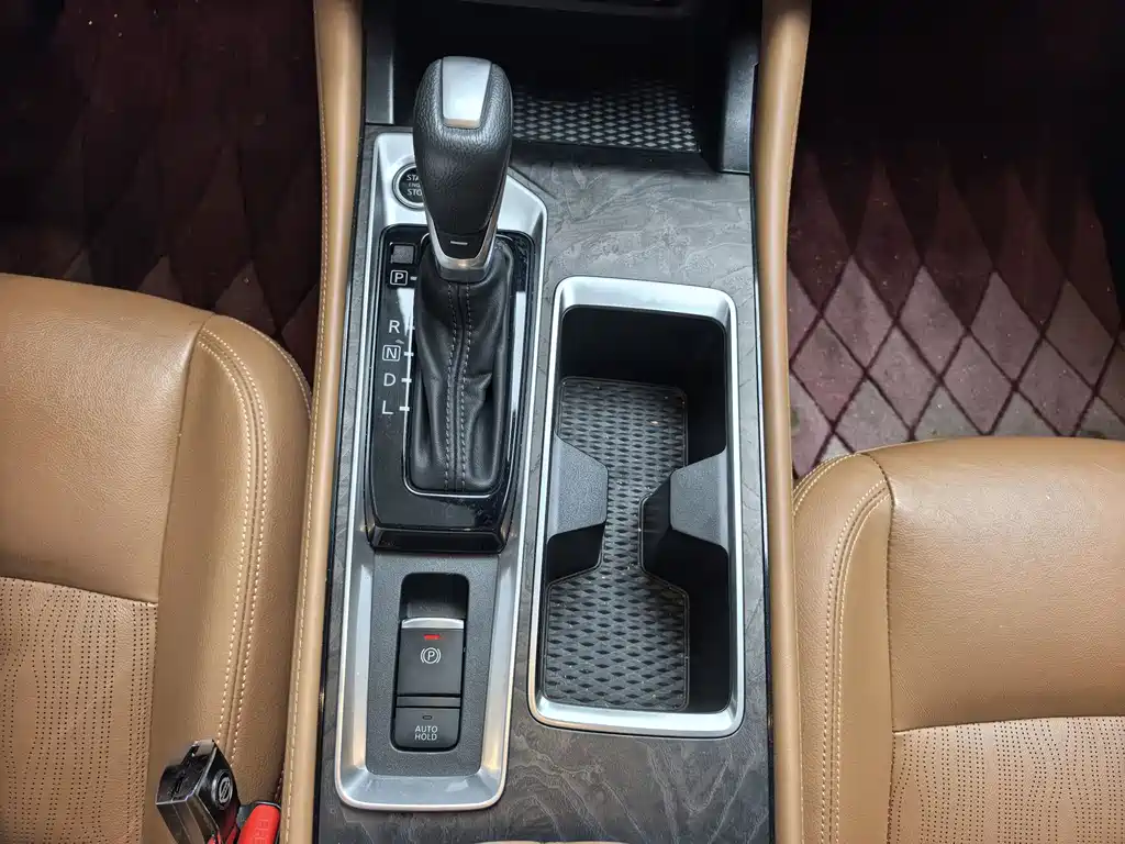 Nissan Teana 2023 — фото 11