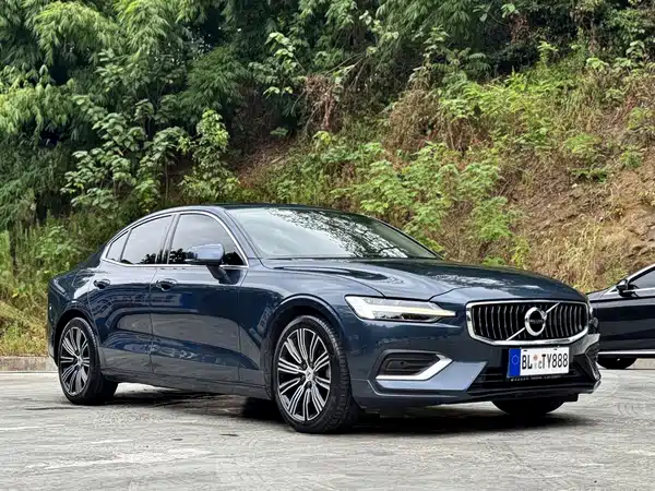 Volvo S60 2021