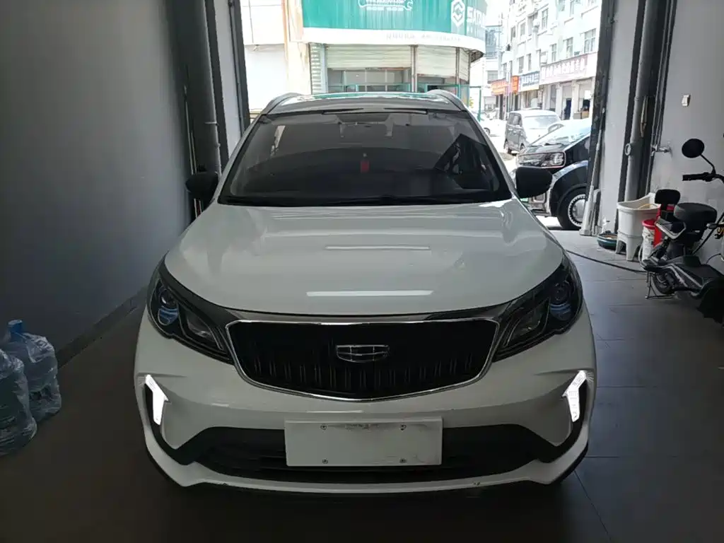 Geely Vision X3 2021