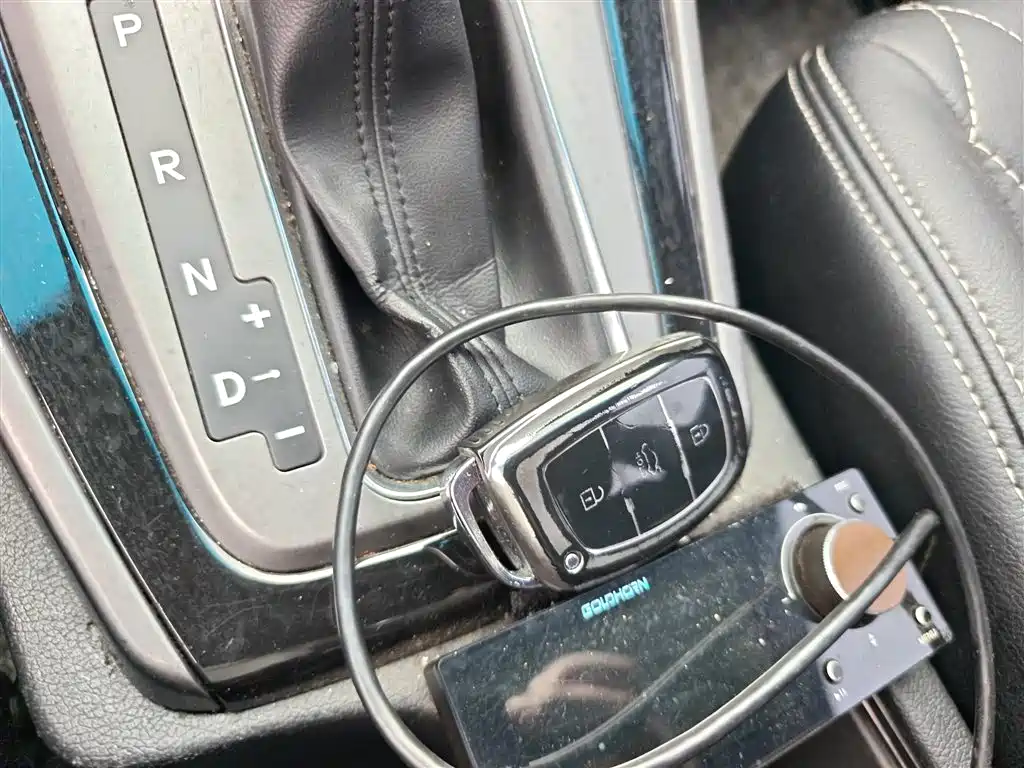 Hyundai Elantra Langdong 2016 — фото 18