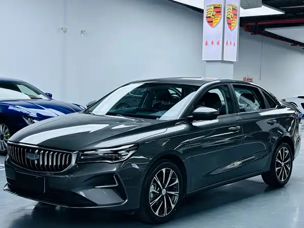 Geely Emgrand 2025