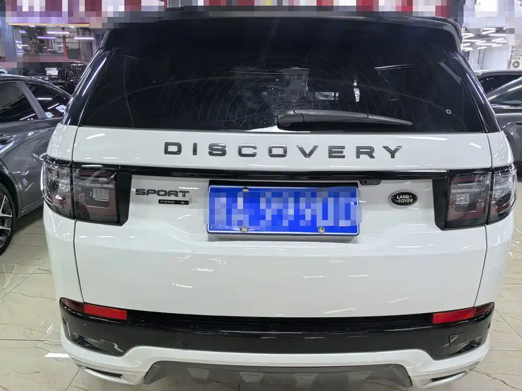 Land Rover Discovery Sport 2021 — фото 5