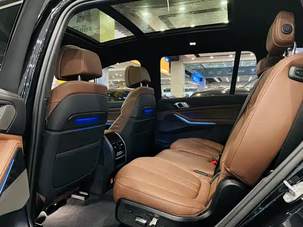 BMW X7 2020