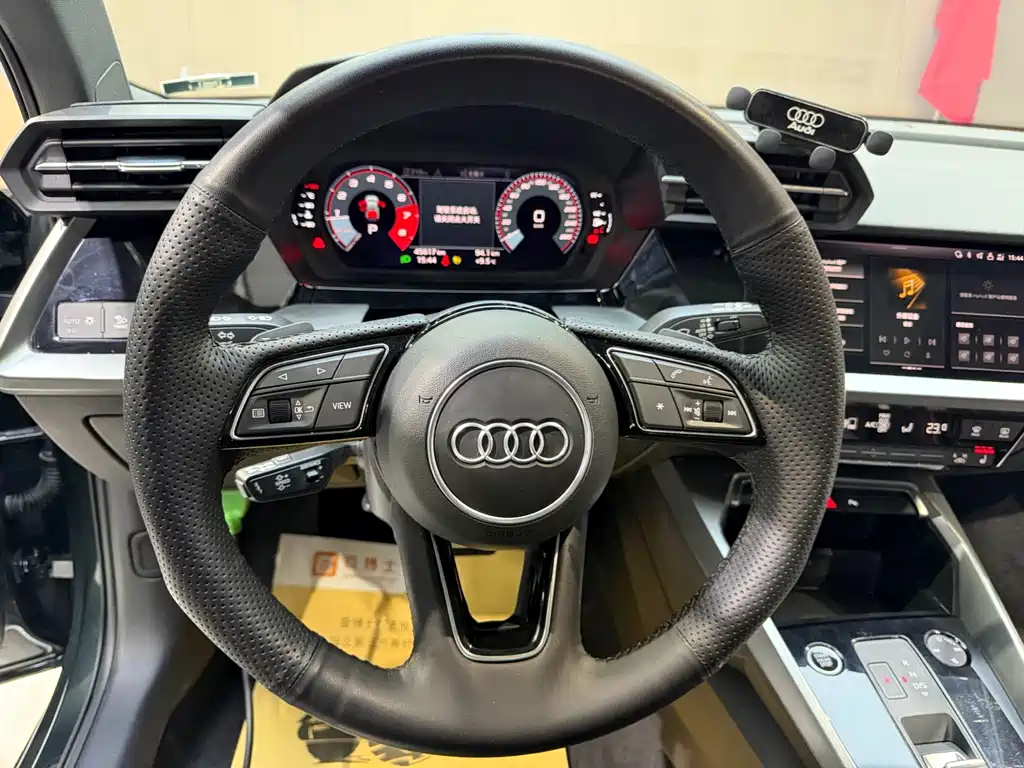 Audi A3 2022 — фото 14