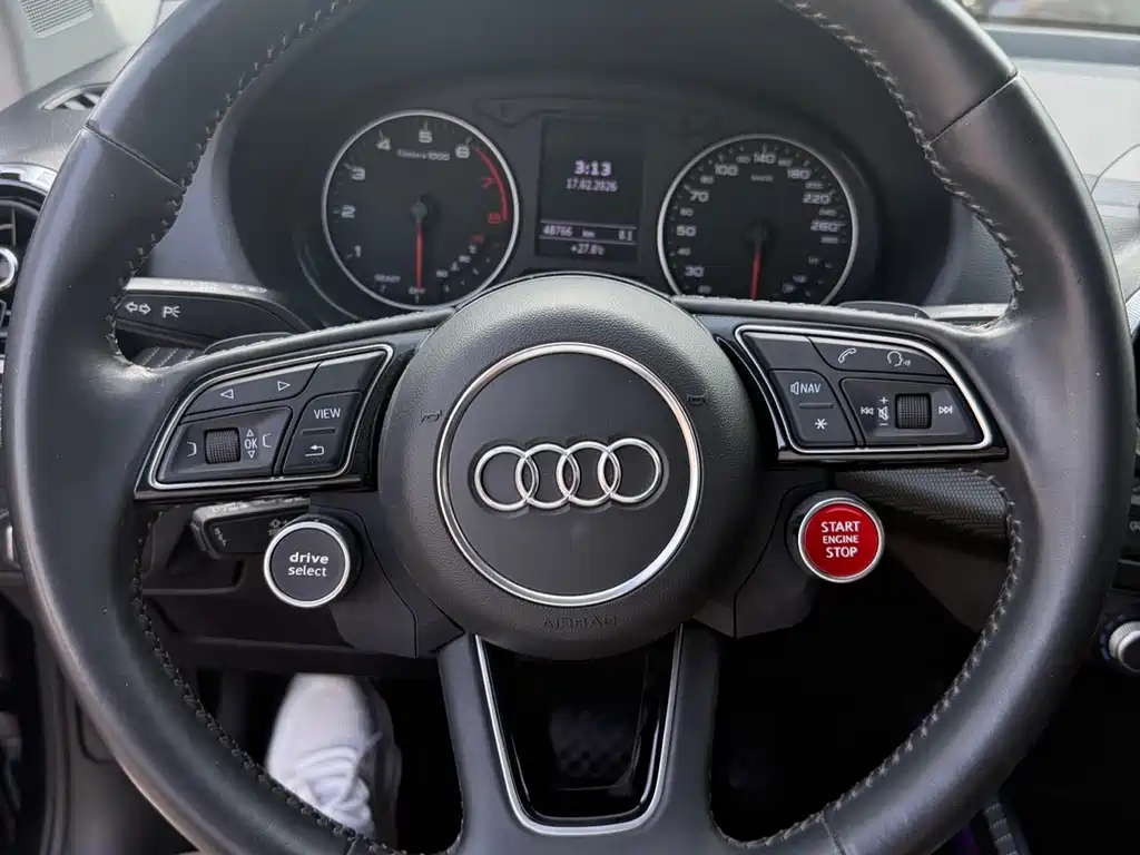Audi Q2L 2022