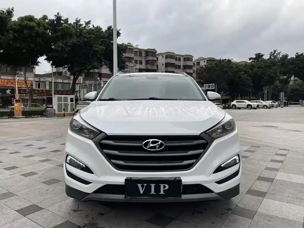 Hyundai Tucson 2016 — фото 2
