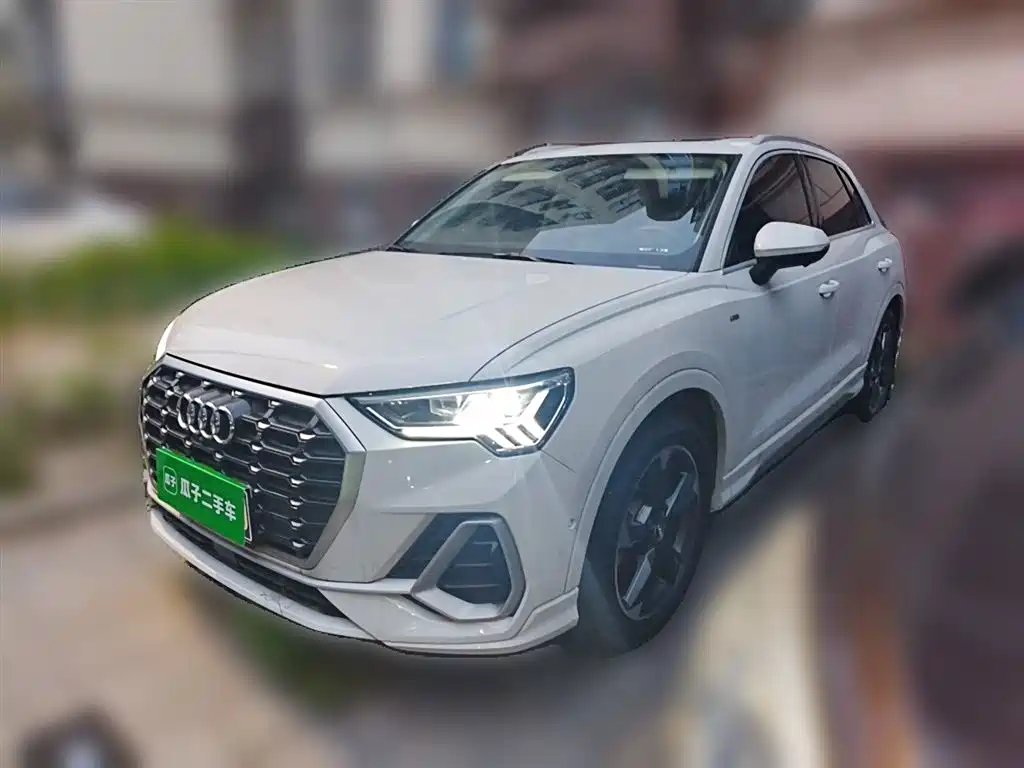 Audi Q3 2021