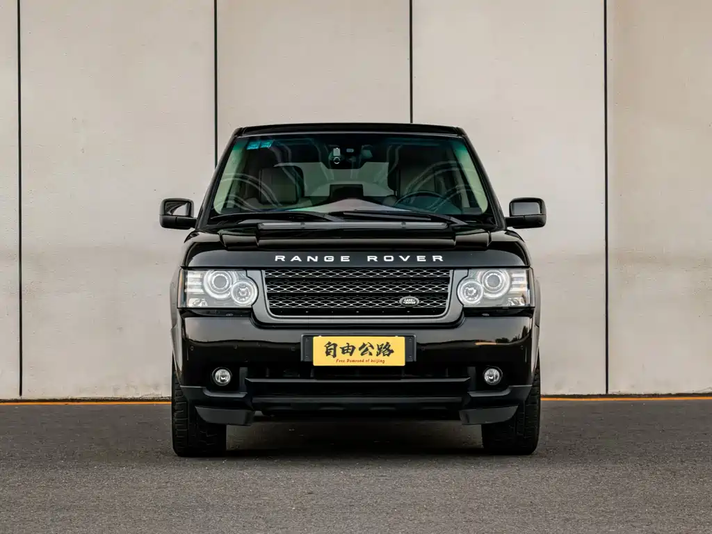 Land Rover Range Rover 2011 — фото 1