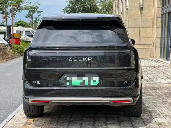 Zeekr 9X 2025