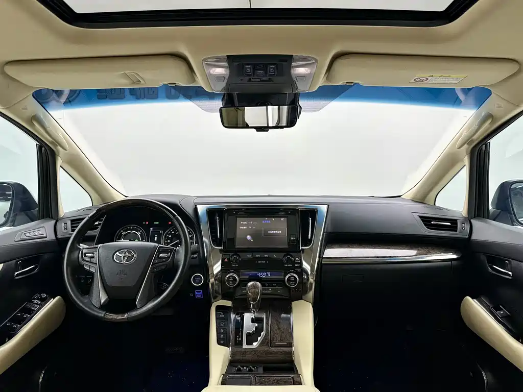 Toyota Vellfire 2019 — фото 7